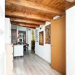 Guesthost - Welcoming Ground-floor With Loft 公寓